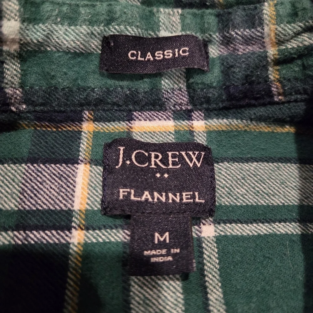 J.Crew Button Down Flannel Classic Fit Long Sleeve Shirt Mens Size Medium